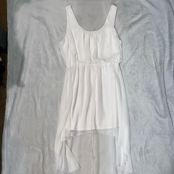 White high low dress - Picture 5 of 5